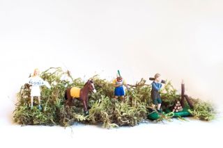 Fíííí! Teda to je rychlost - letošní NOVINKY rozesíláme do všech koutů země, aby rozšířily Vaše betlémské sbírky. Moc...